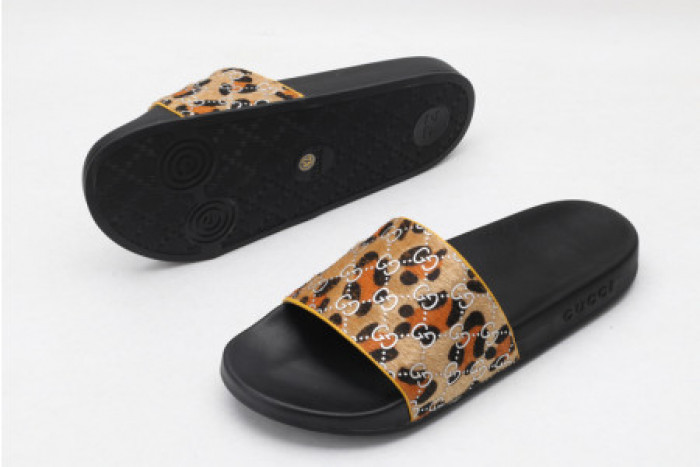 Onekick GUCC SLIPPERS LEOPARD PRINT