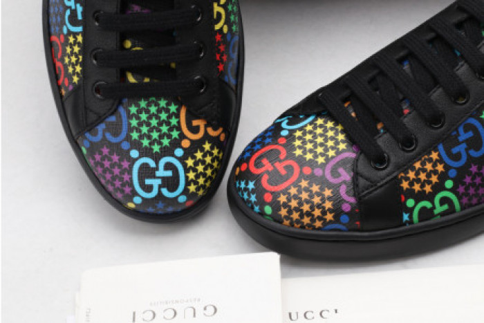 GUCC ACE EMBROIDERED LOW-TOP SNEAKER 610085 H2020 1110