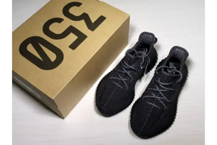 ADIDAS MENS YEEZY BOOST 350 V2 BLACK FU9006