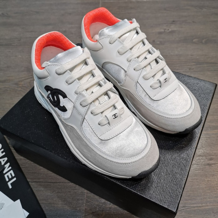 Onekick CHNE1 LOW TOP TRAINER CC SNEAKERS