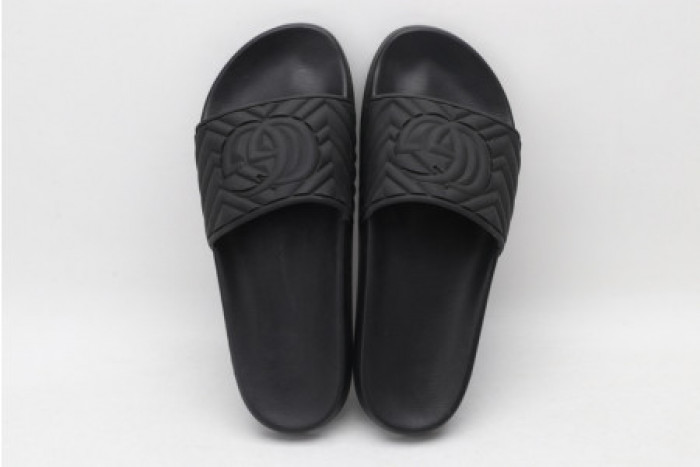 Onekick GUCC SLIPPERS ALL BLACK