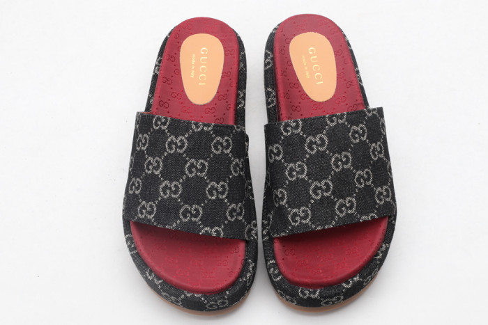 Onekick GUCC SLIPPERS