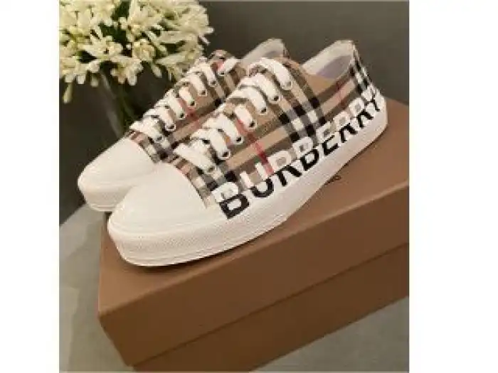 Bubery SHOES