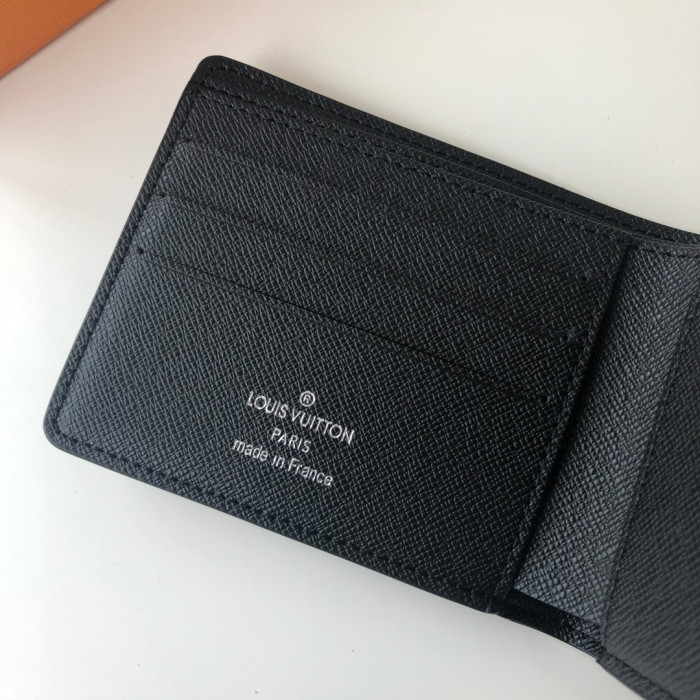 Onekick LOUI VUITTO WALLET M61695 11.5*9