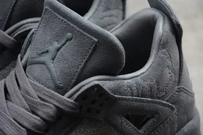 KAWS x Air Jordan 4 Cool Grey 930155-003