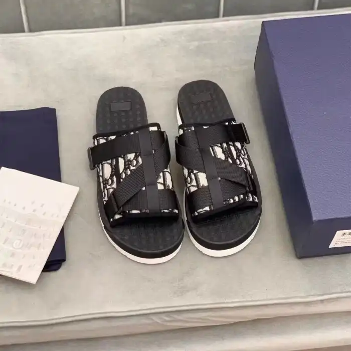 DIOR HOMME SLIPPERS