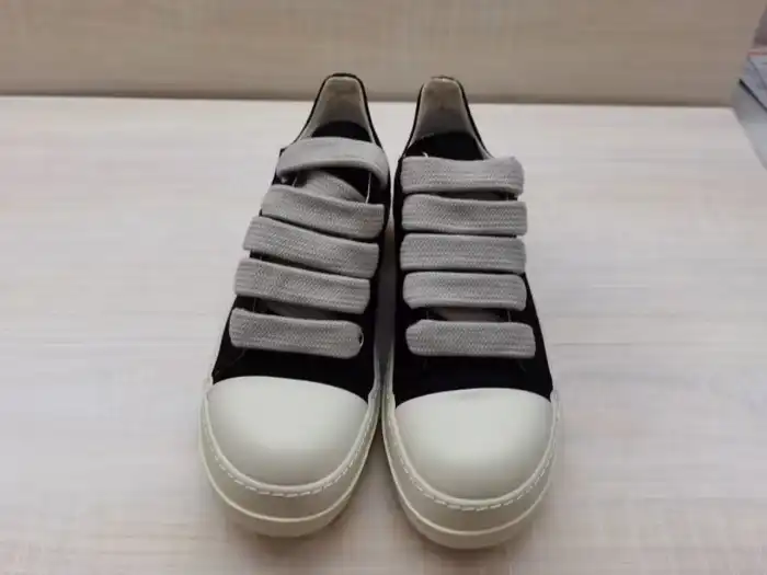 Rick Owen.s Sneaker