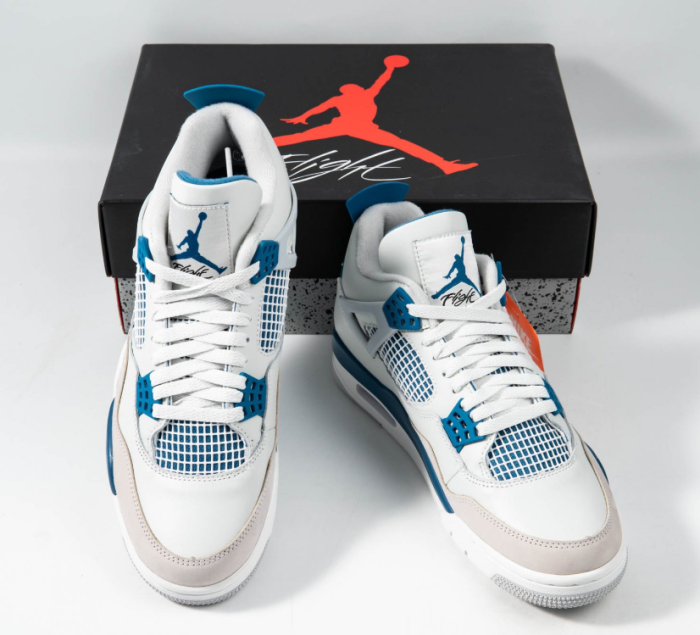 Jordan 4 Retro Military Blue (2024)