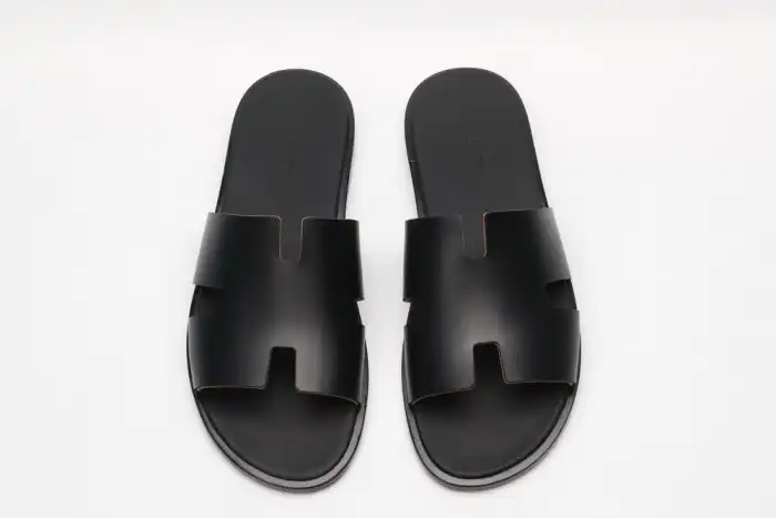 Herme Slippers