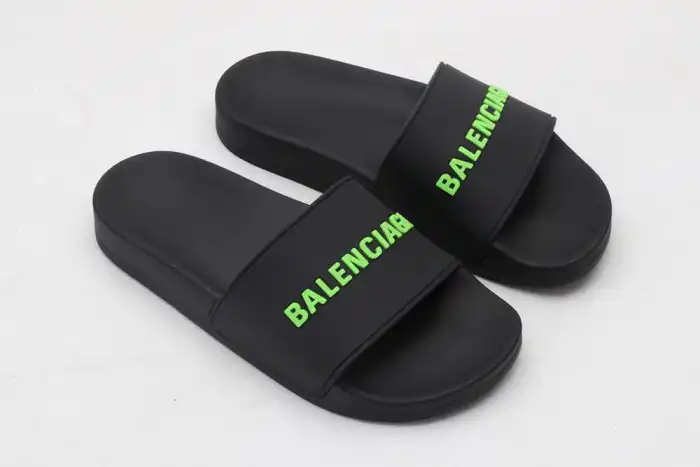 Rep BLCG SLIPPERS