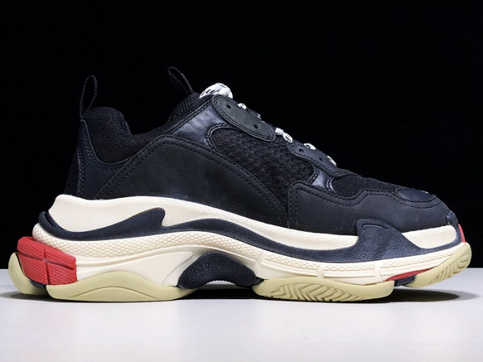 Onekick BLCG TRIPLE S TRAINER 'BLACK RED' 2018 533882 W09O1 1000