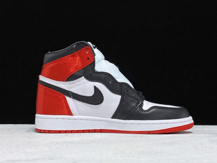 Onekick Air Jordan 1 Retro High Satin Black Toe CD0461-016