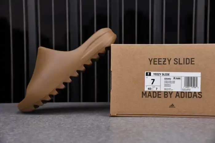 Adidas Yeezy Slide Core G55492