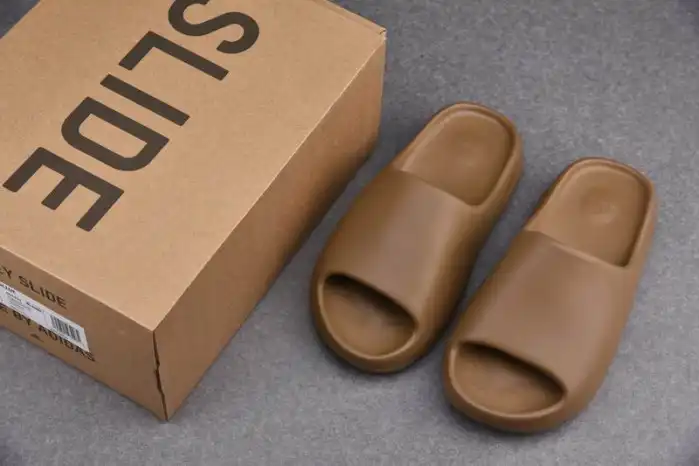 Rep Adidas Yeezy Slide Core G55492