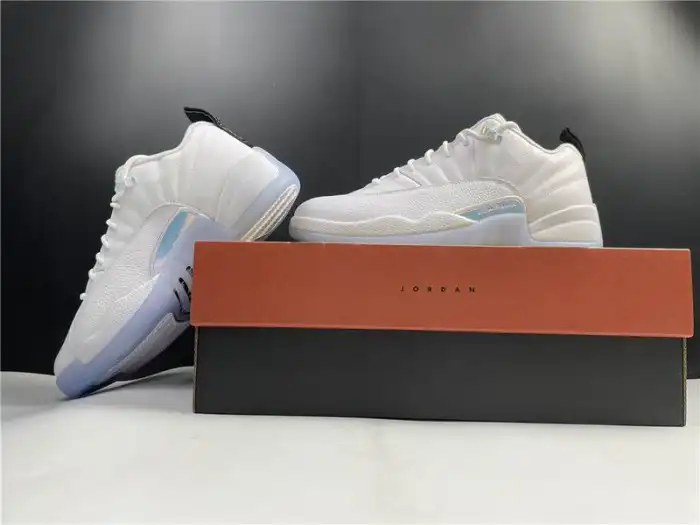 Rep AIR JORDAN 12 RETRO LOW EASTER (2021) DB0733-190