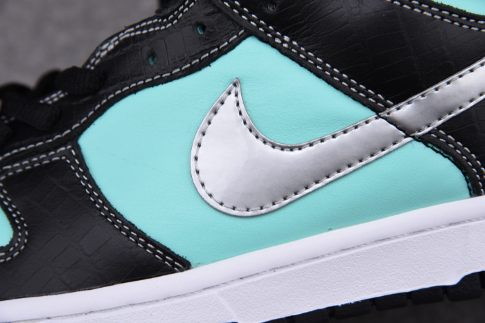 Nike Dunk SB Low Diamond Supply Co. "Tiffany" 304292-402