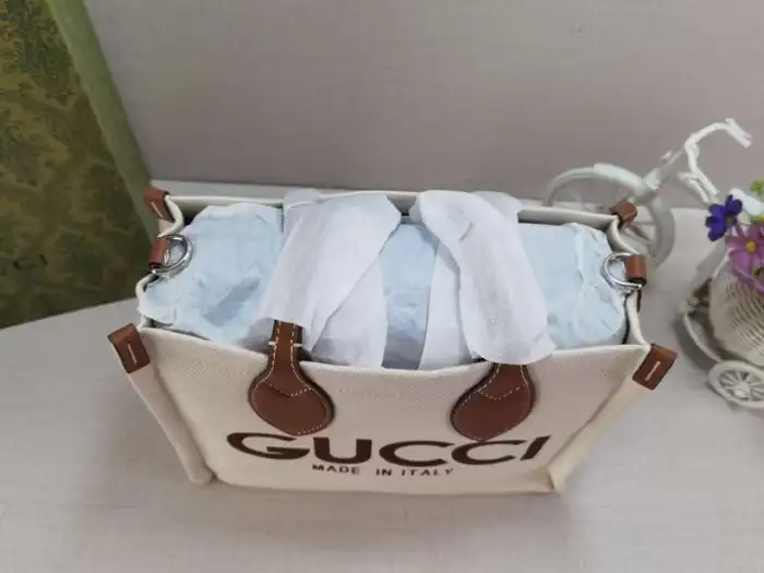 Gucci bag