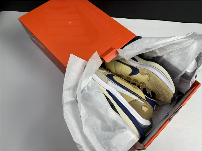 Onekick Nike Vaporwaffle sacai Sesame Blue Void DD1875-200