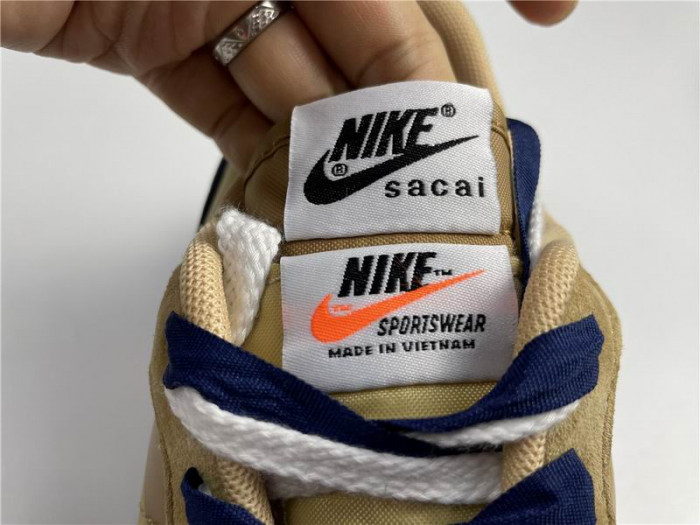 Onekick Nike Vaporwaffle sacai Sesame Blue Void DD1875-200