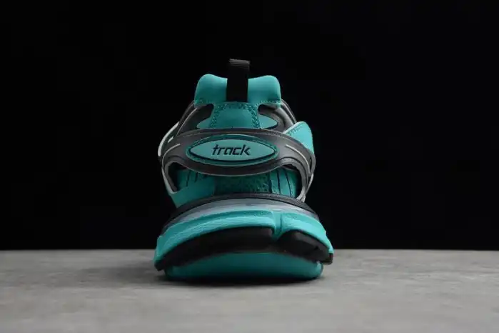 BLCG TRACK SNEAKER