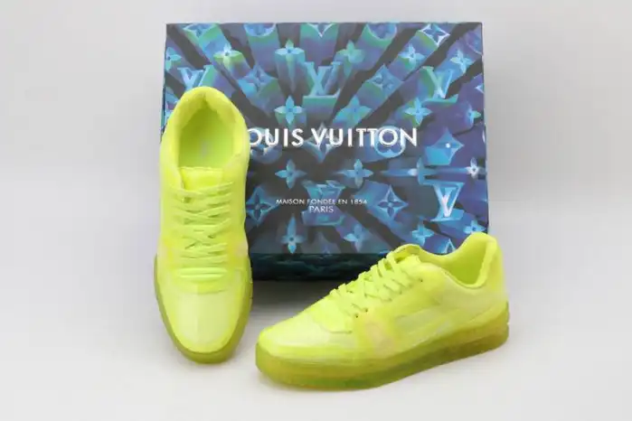 Loui Vuitto LV SNEAKER LOW