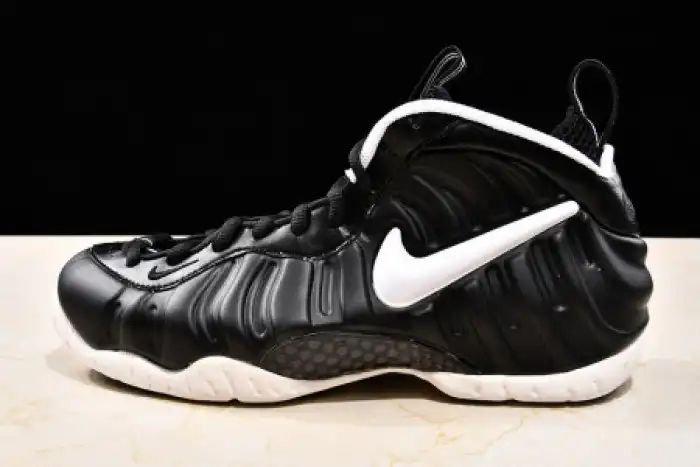 Onekick AIR FOAMPOSITE PRO DR. DOOM (2016) 624041-006