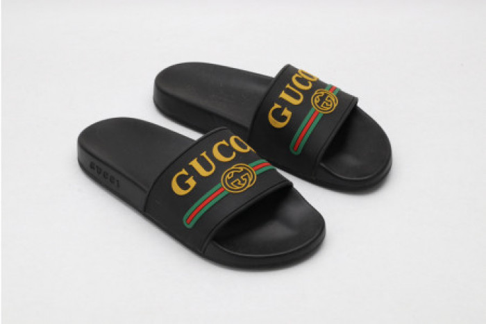 Onekick GUCC SLIPPERS