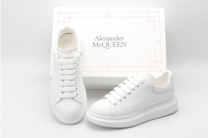 MQ SNEAKERS