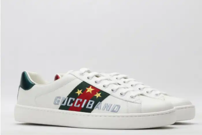 GUCC ACE EMBROIDERED LOW-TOP SNEAKER 603693 0FI10 9069