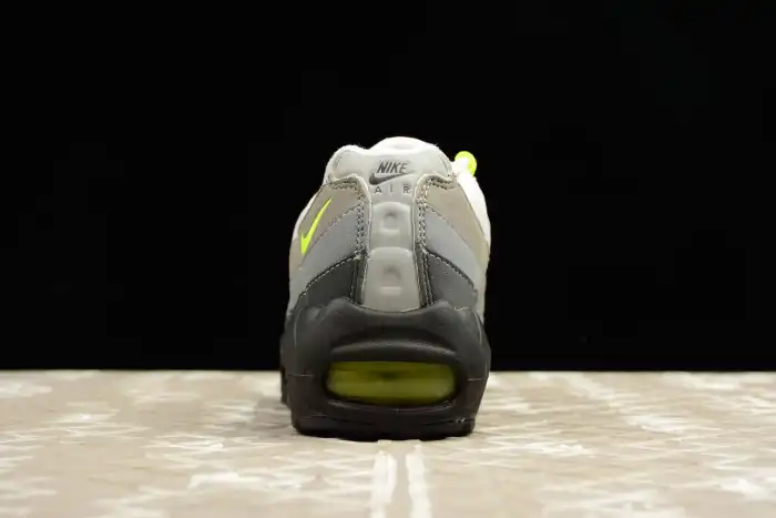 Rep Nike Air Max 95 OG Neon 2015 307960-002