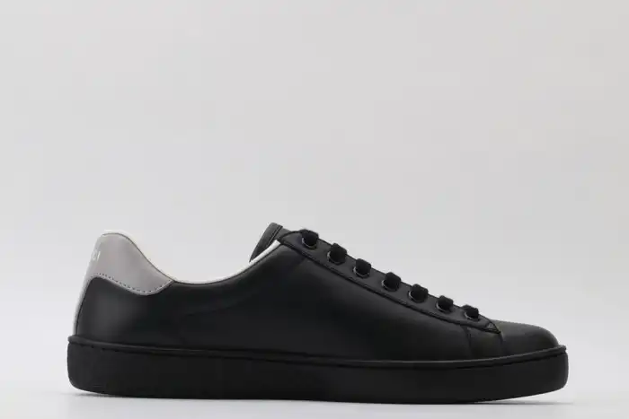 GUCC LOW-TOP SNEAKER