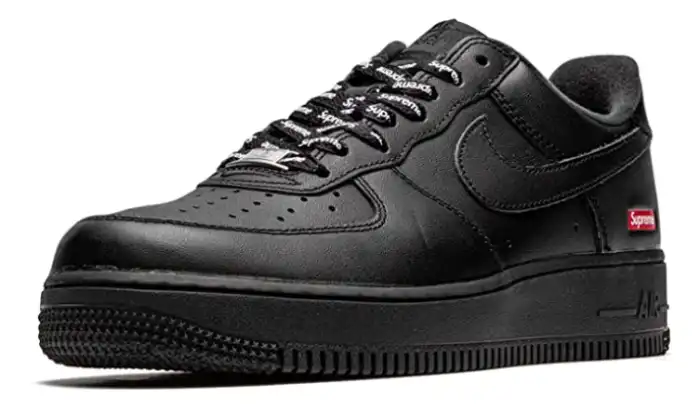 NIKE AIR FORCE 1 LOW SUPREME BLACK