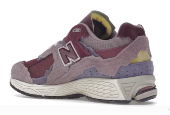 Onekick New Balance 2002R Protection Pack Pink