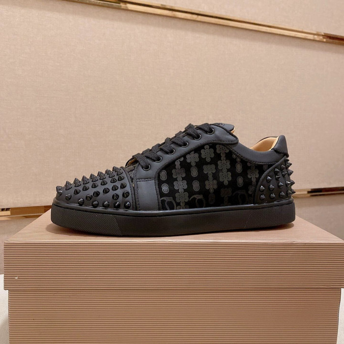 Onekick Christian Louboutin Louis Junior Spikes