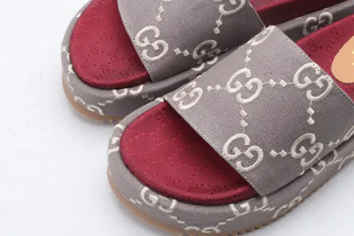 Cheap GUCC SLIPPERS