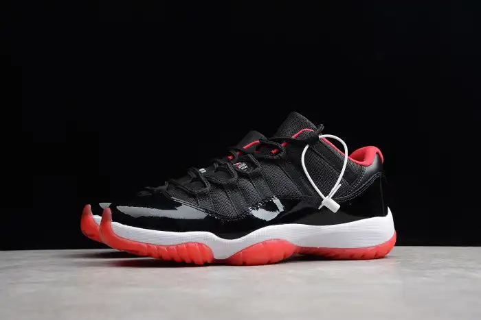 Air Jordan 11 Retro Low 