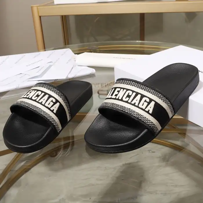 Rep BLCG SLIPPERS