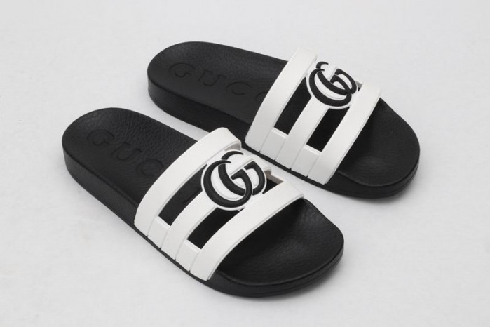 Onekick GUCC SLIPPERS