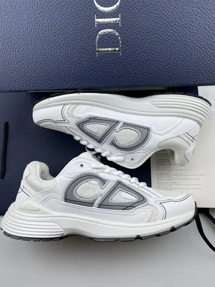 Cheap DR B30 Sneakers