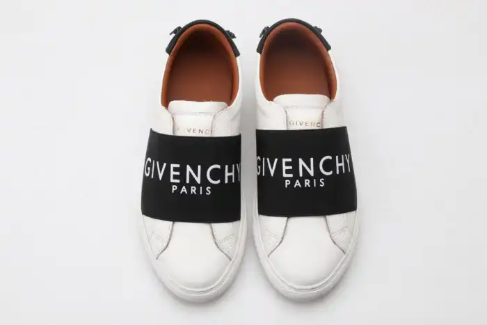 Rep Givench LOW-TOP SNEAKER