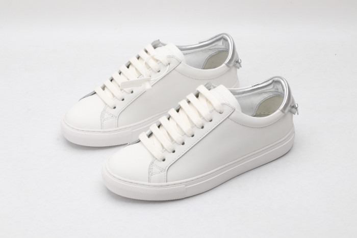 Onekick Givench LOW-TOP SNEAKER