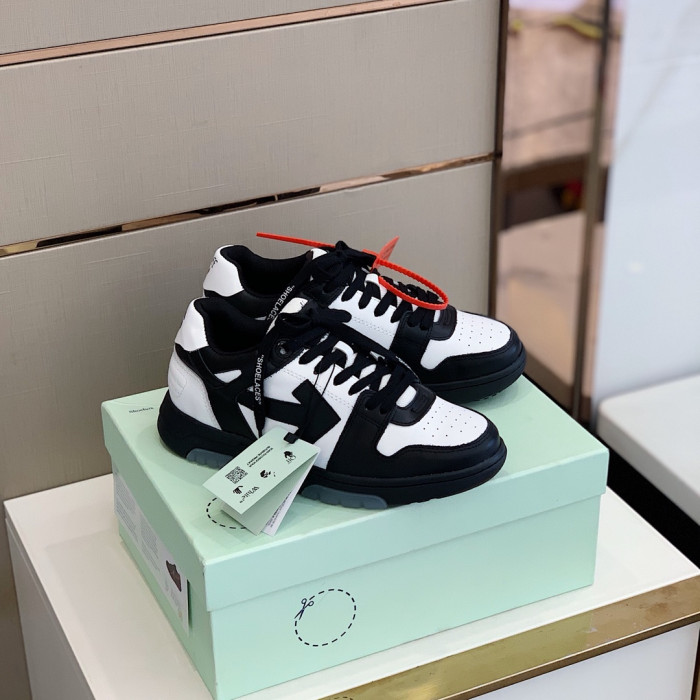 Onekick OFF WHITETM C O VIRGIL ABLOH OUT OF OFFICE LOW-TOP LEATHER SNEAKERS "OOO"