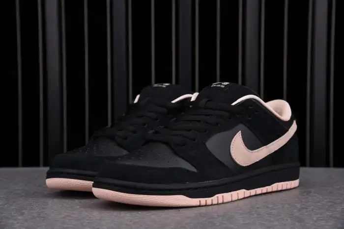 Nike Dunk SB Low Black Washed Coral BQ6817-003