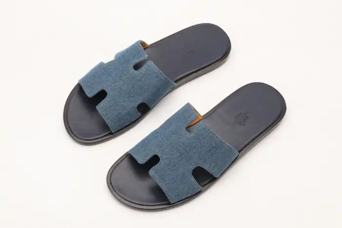 Onekick Herme Slippers