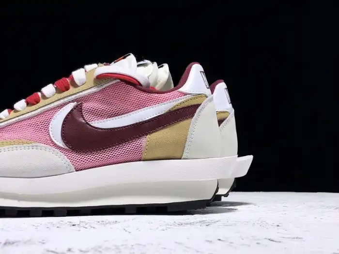 Rep Onekick Sacai x Nike LVD Waffle Daybreak BV0073-500