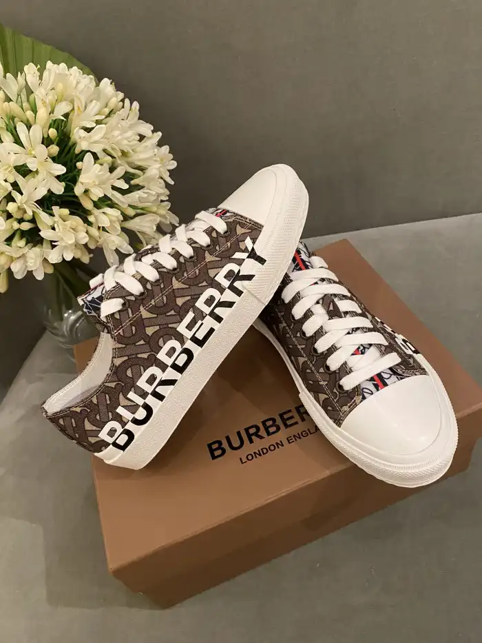 Bubery SHOES