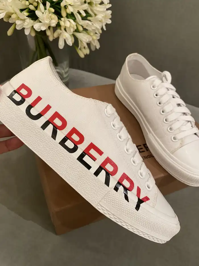 Bubery SHOES