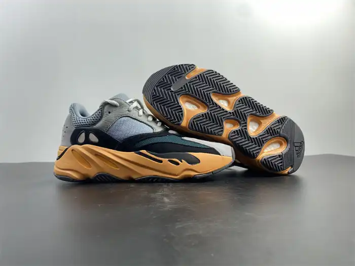 Rep Adidas Yeezy Boost 700 V2 Sun GW0296