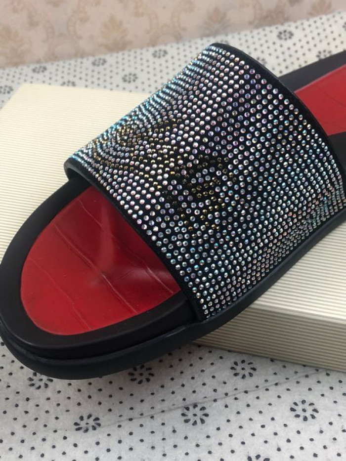 Onekick CHRISTIAN LOUBOUTIN SLIPPERS