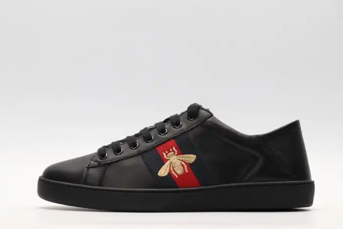 GUCC LOW-TOP SNEAKER